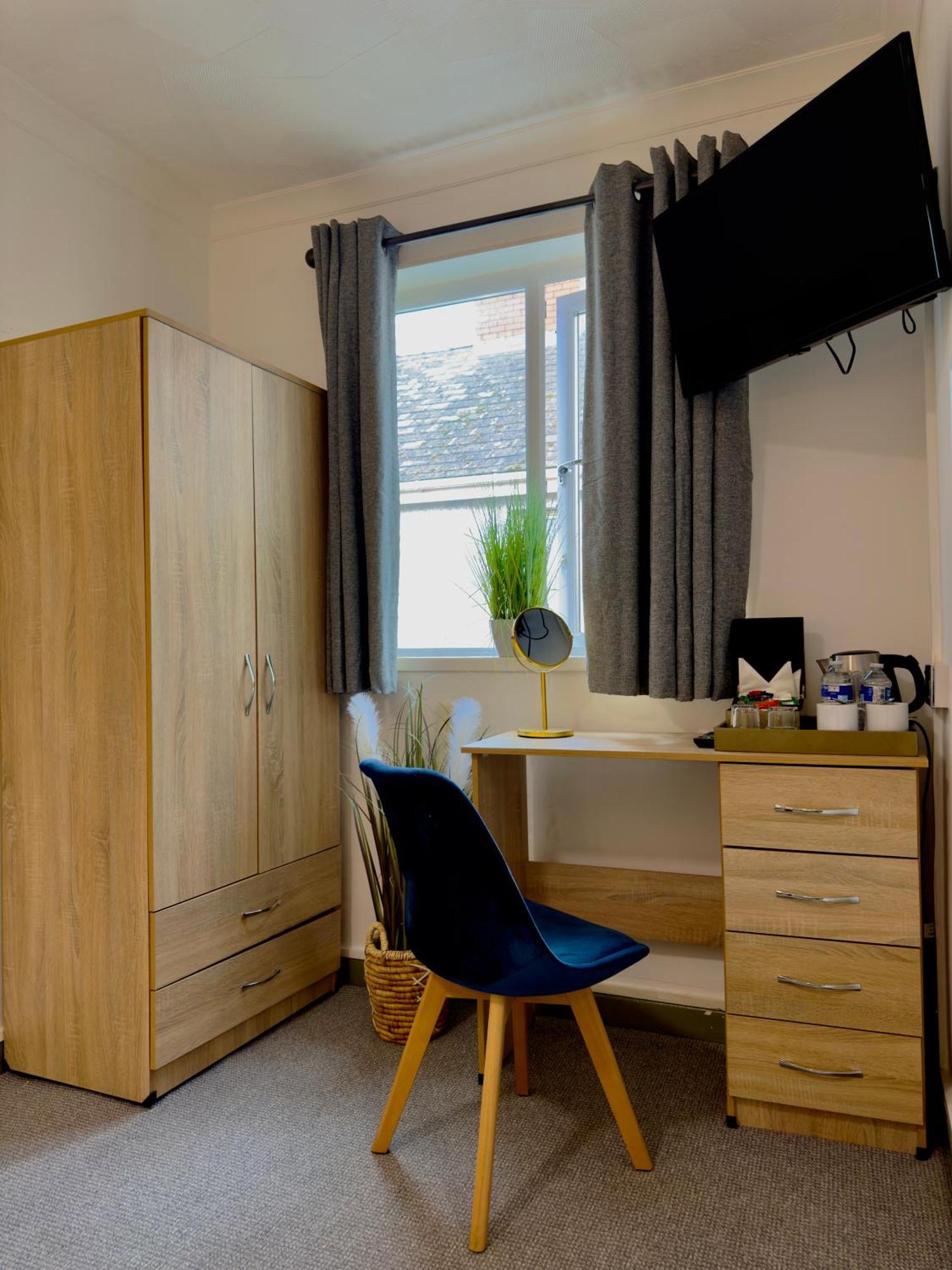 Coastal Park Accommodation Llanelli Esterno foto